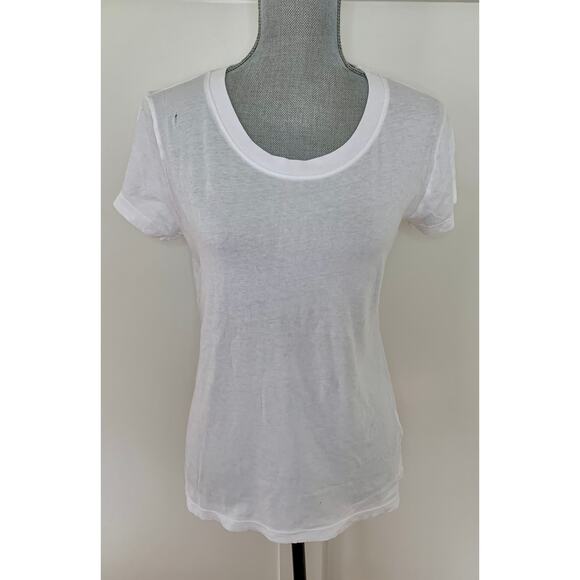 L'AGENCE Tops - L'Agence T-Shirt Tee Top in White Large Pullover Knit Classic Summer Vacation